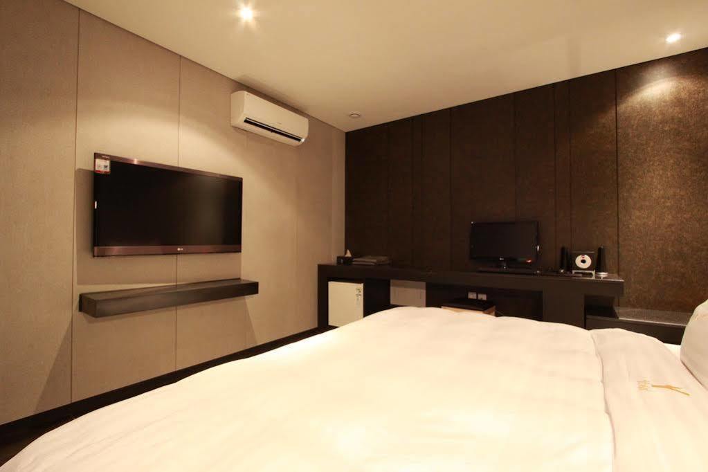 Motel S Shinchon